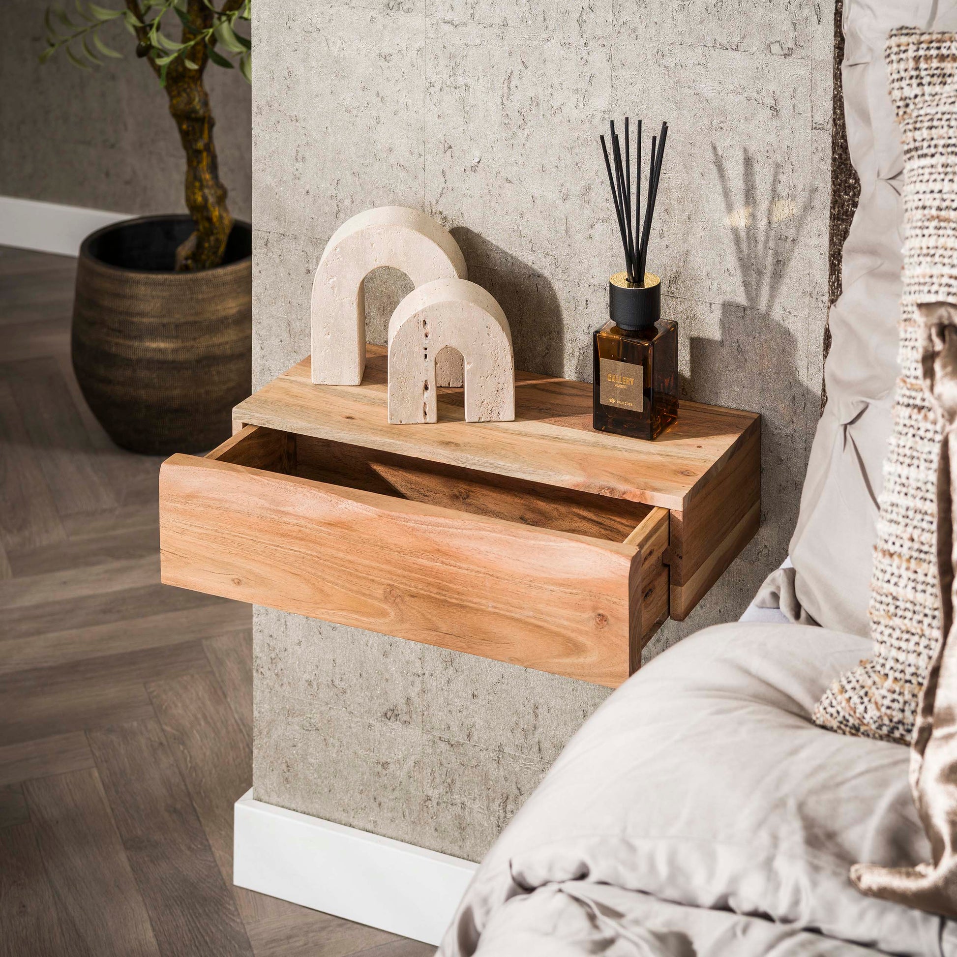 Nachtkastje Tree L 1 lade set van 2 / Massief acacia – afbeelding 6