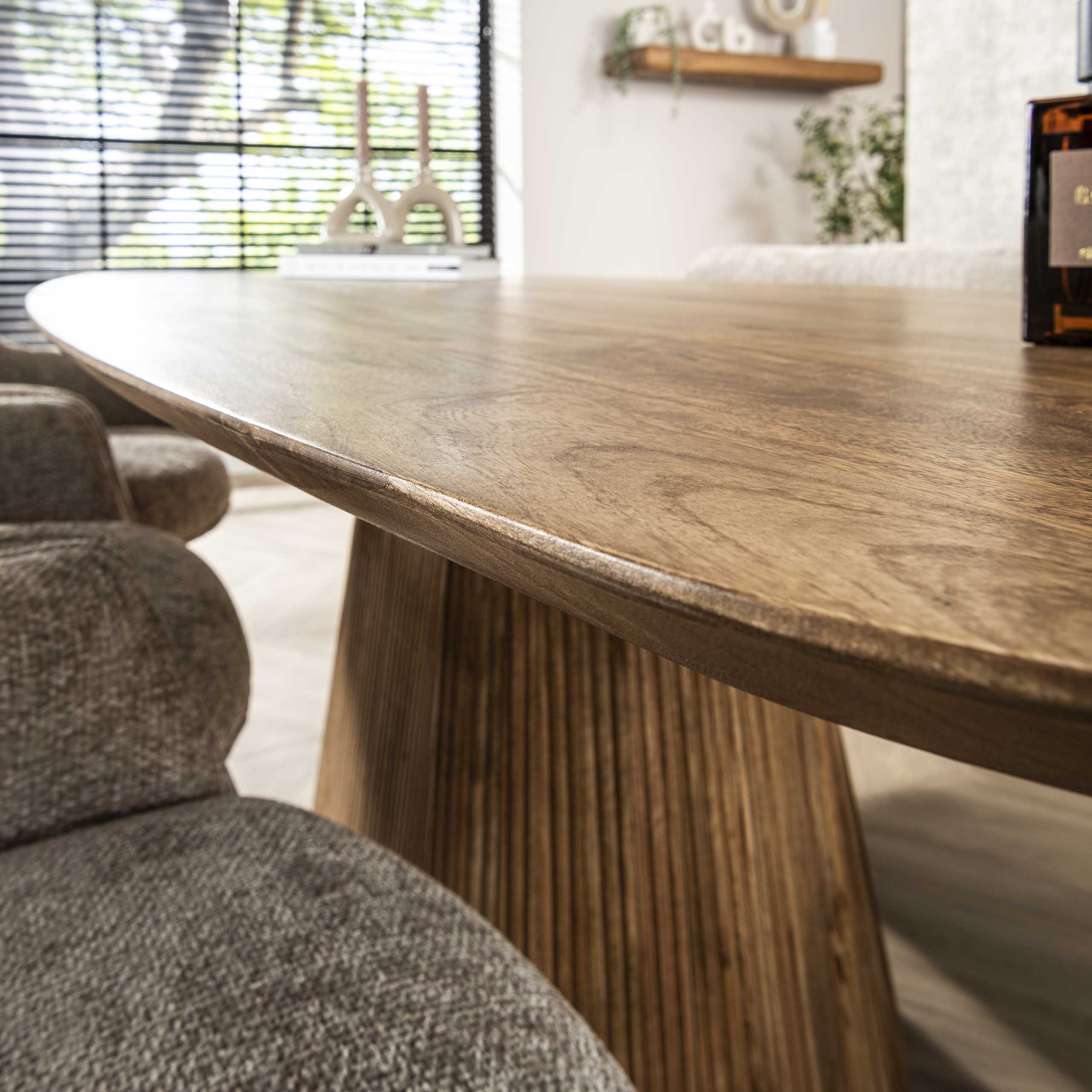 Eettafel Wave Centro deens ovaal 215cm / Massief mango zand – afbeelding 5