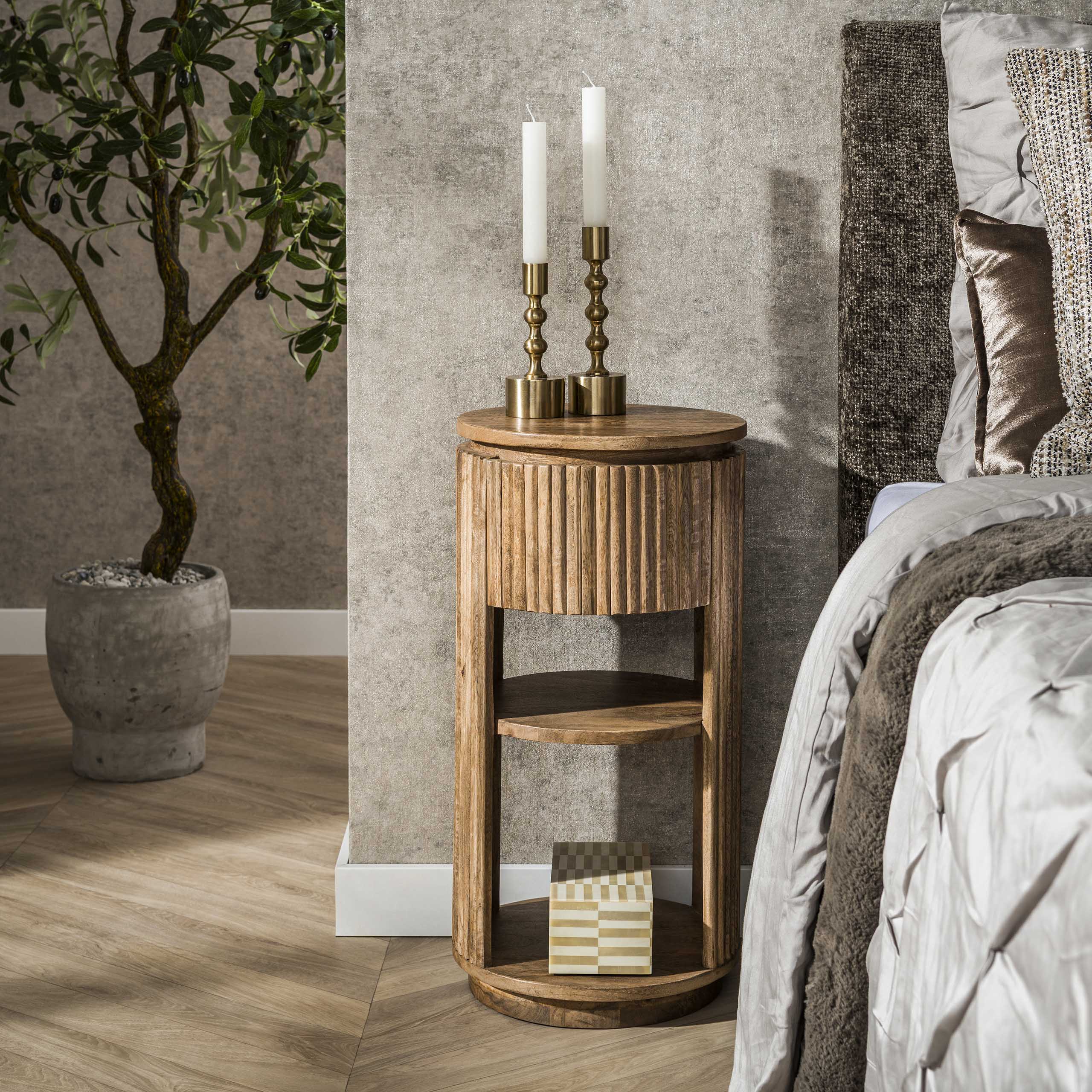 Nachtkastje Wave XS rond 1 lade / Massief mango zand – afbeelding 1
