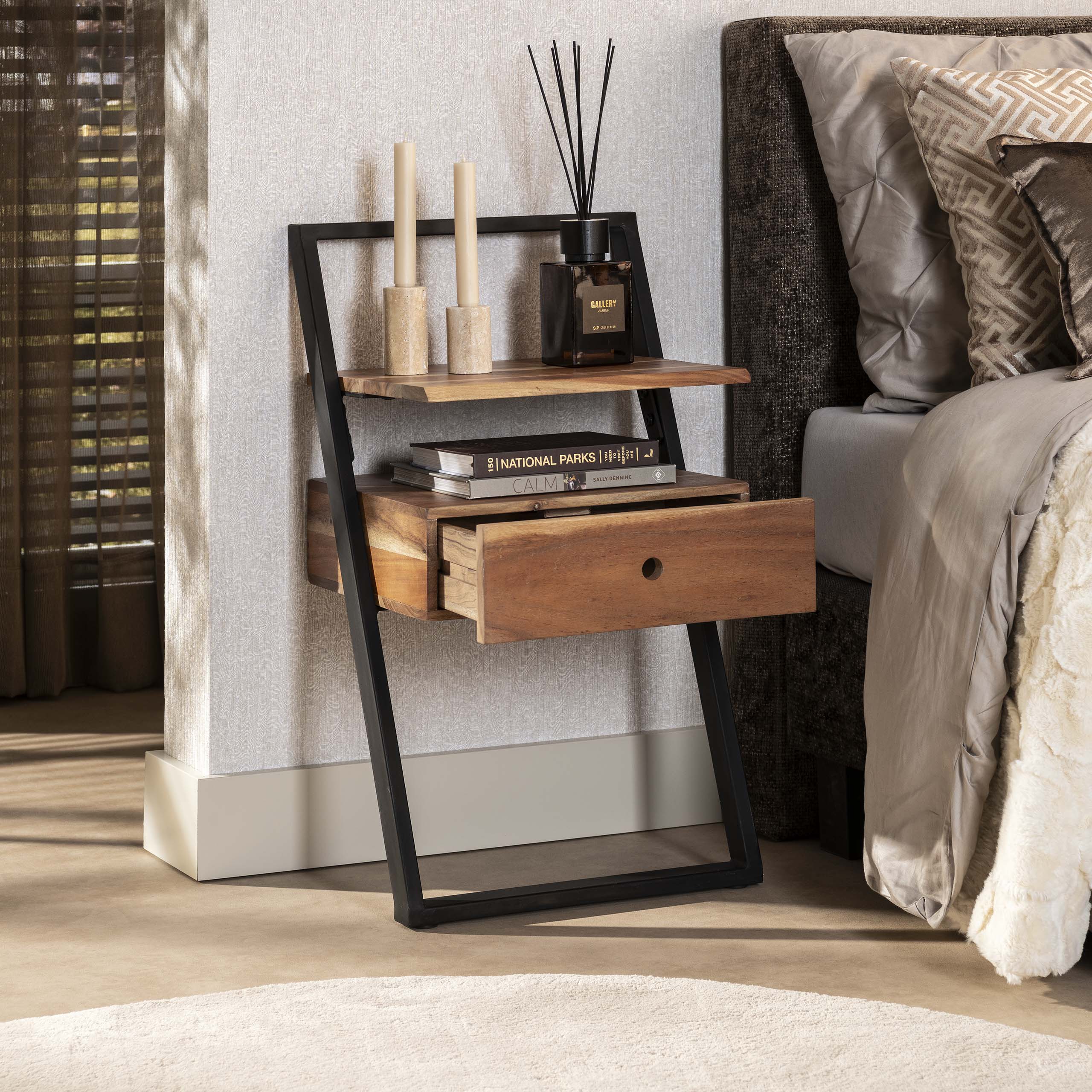 Nachtkastje Lean 1 lade / Massief acacia – afbeelding 2