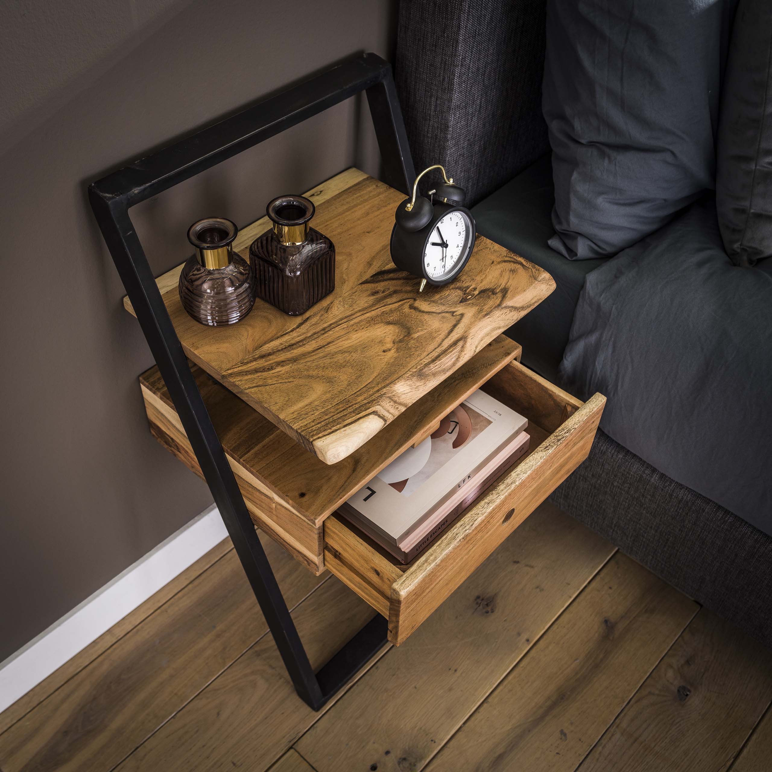 Nachtkastje Lean 1 lade / Massief acacia – afbeelding 5