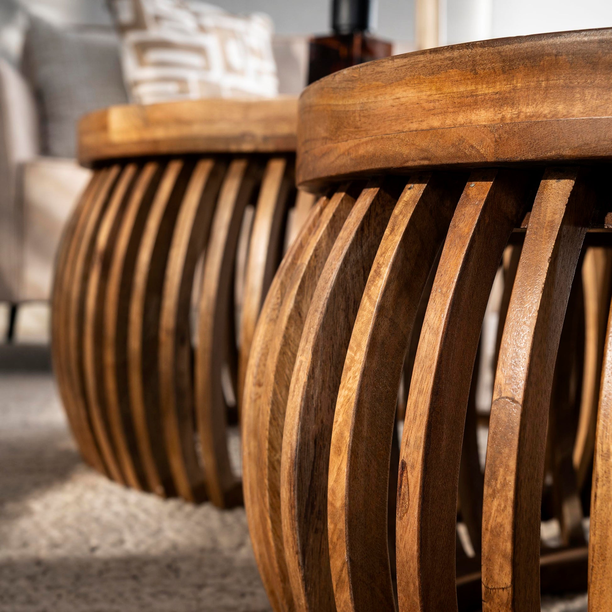 Salontafel Tweak Curve set van 2 / Massief mango zand – afbeelding 4