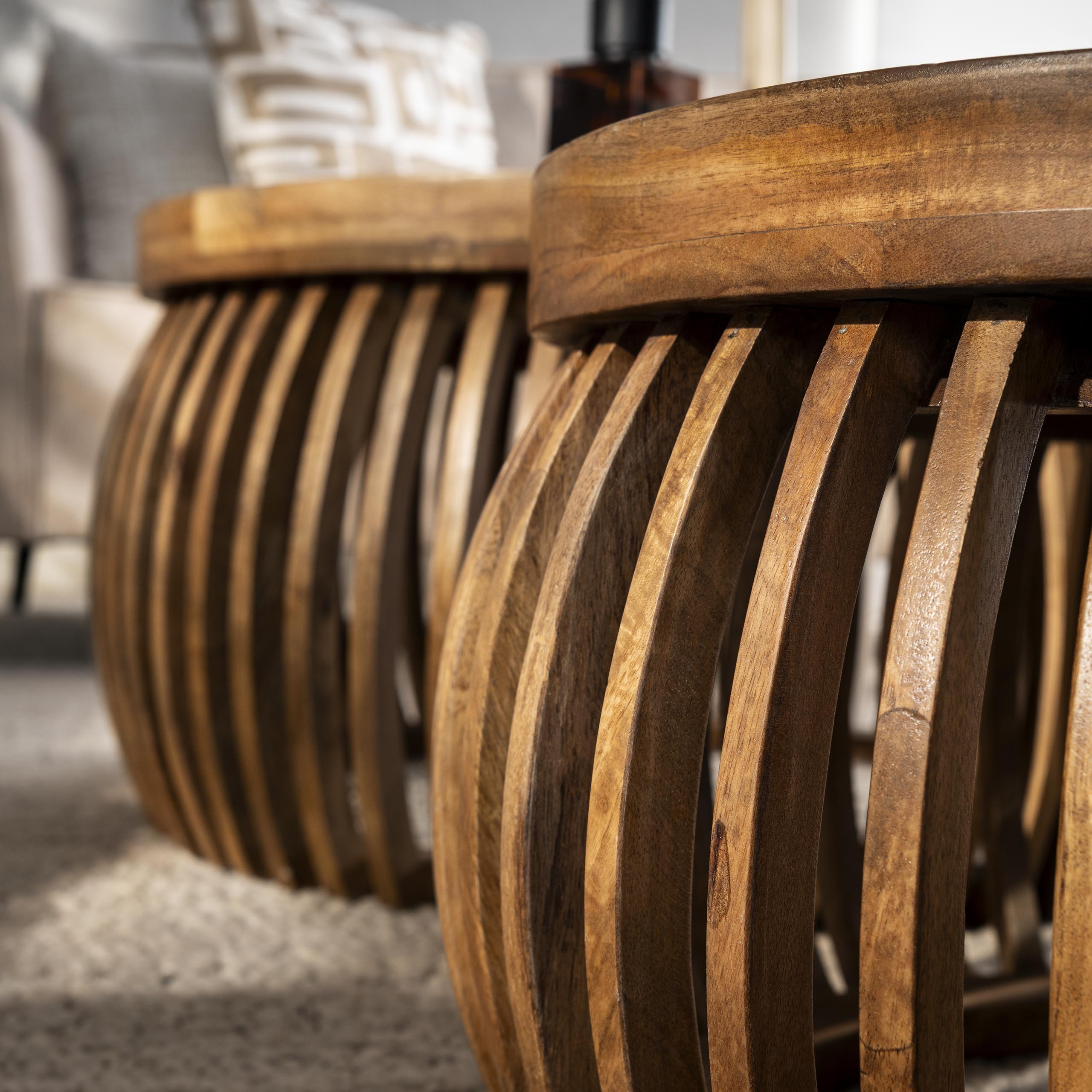 Salontafel Tweak Curve set van 2 / Massief mango zand – afbeelding 4