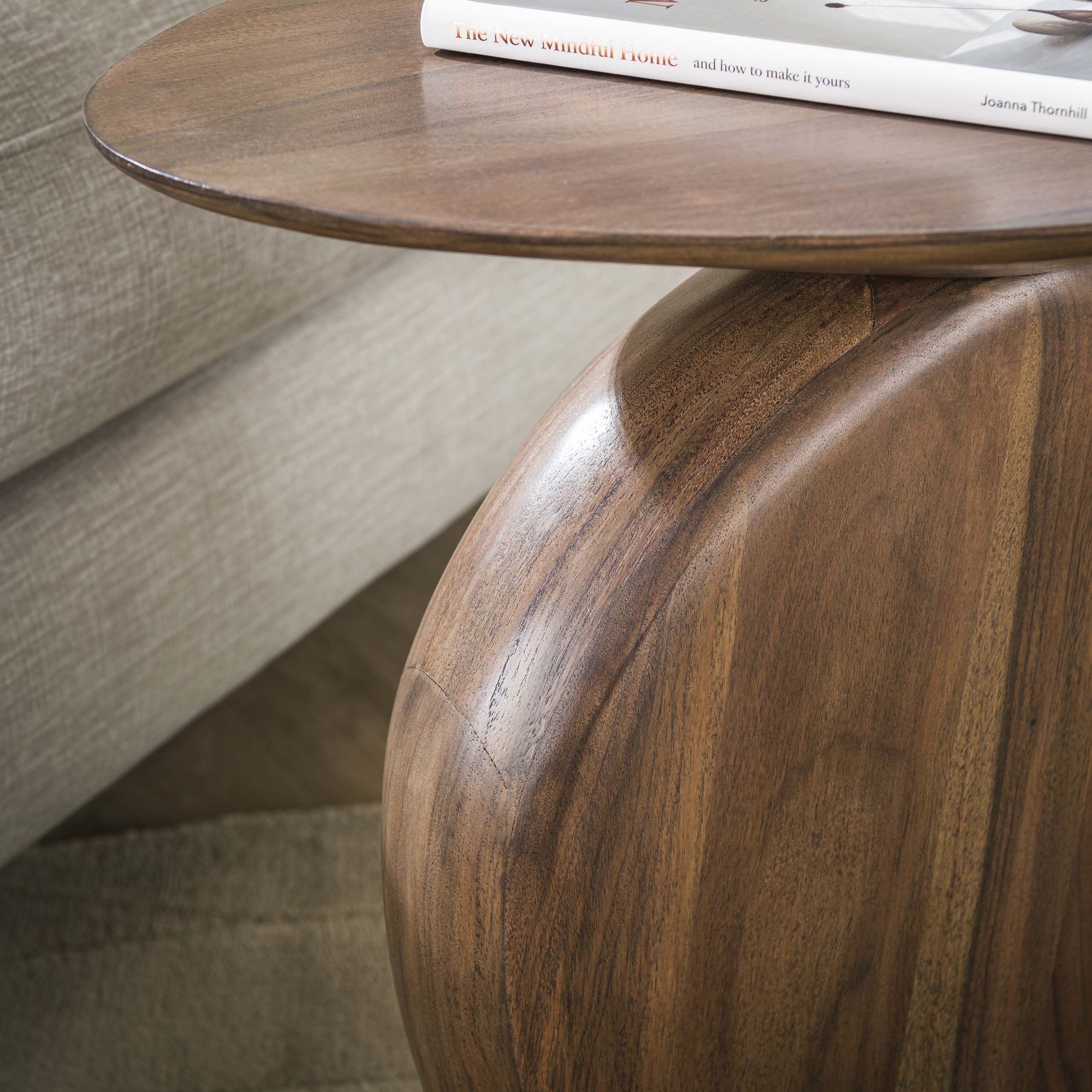 Bijzettafel Art Solid / Massief acacia glaze brown – afbeelding 3