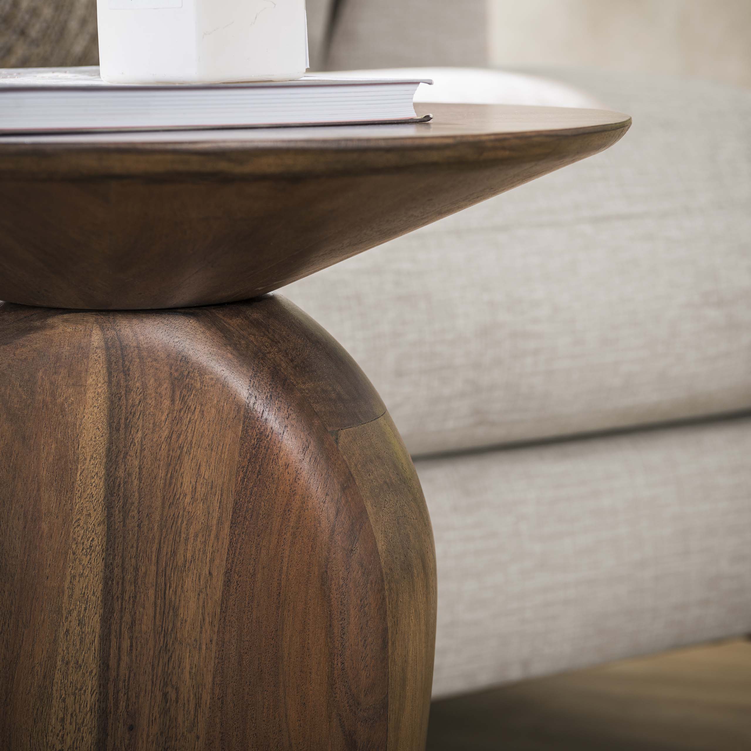 Bijzettafel Art Solid / Massief acacia glaze brown – afbeelding 4