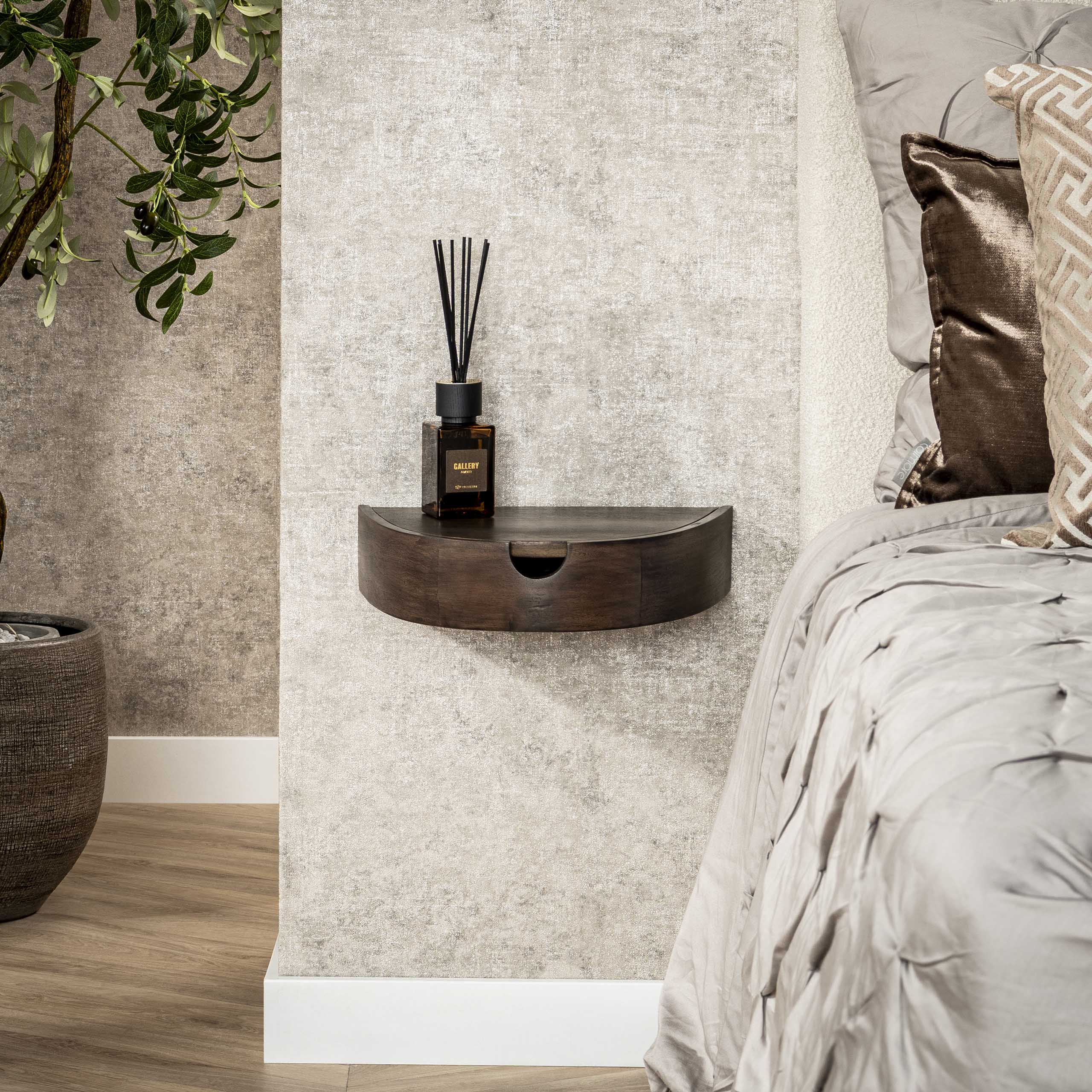 Nachtkastje Cove zwevend 1 lade verpakt per 2 / Massief acacia glaze brown – afbeelding 1