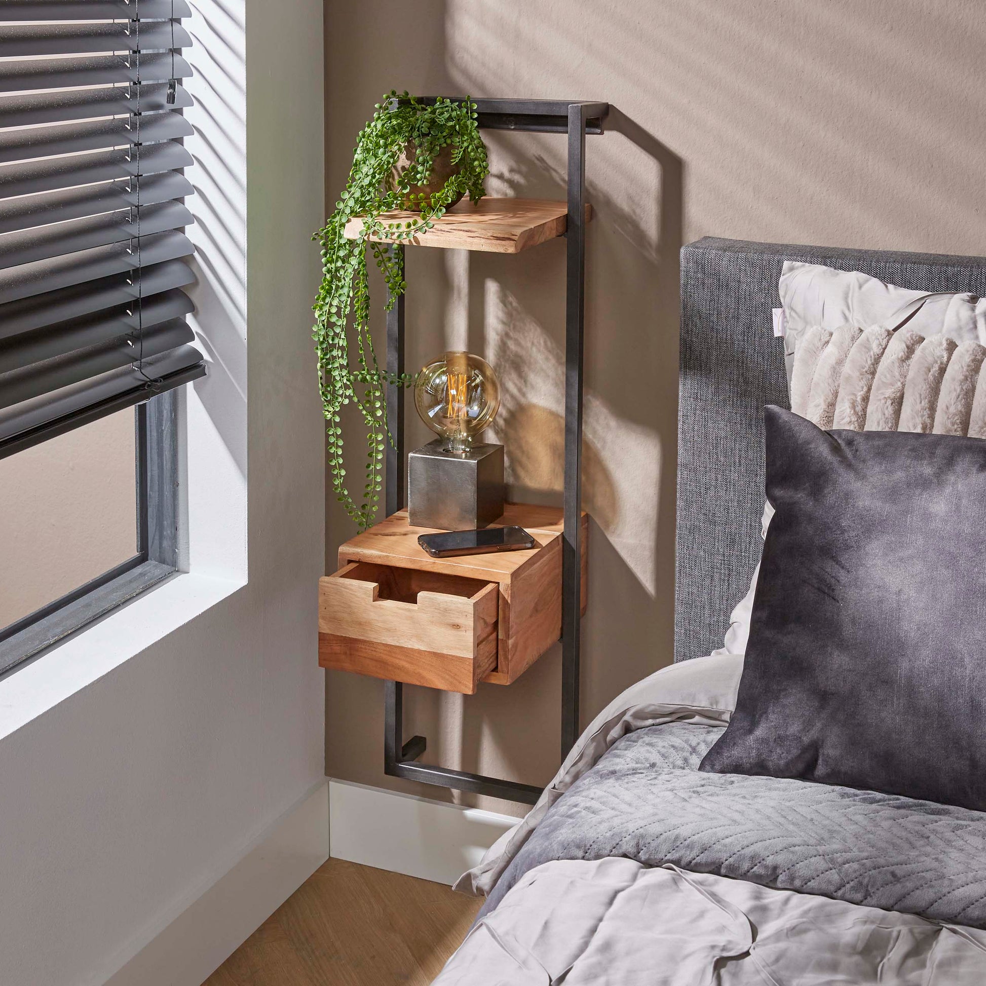 Nachtkastje Air Solid XS 1 lade / Massief acacia – afbeelding 5