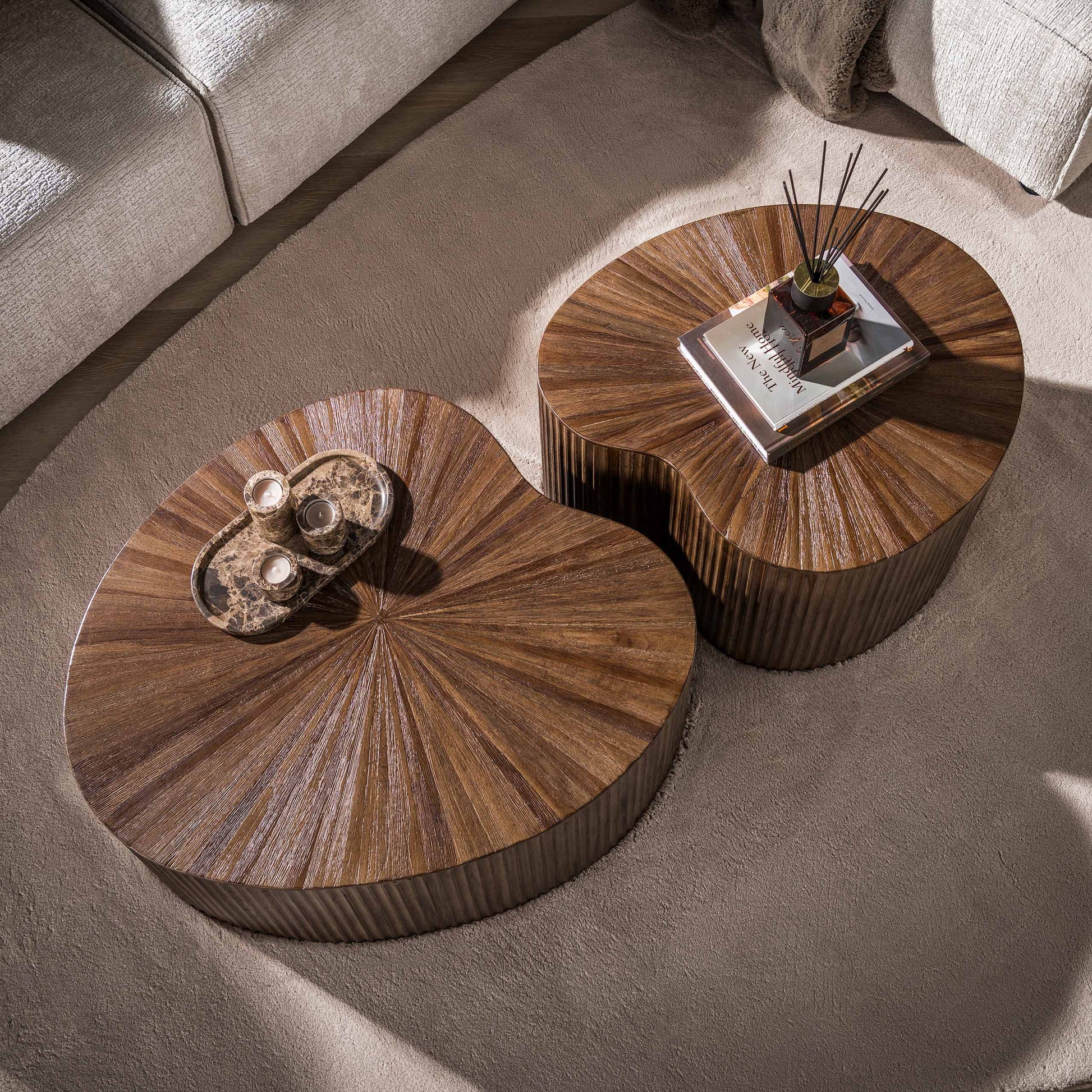 Salontafel Maya Teak niervormig set van 2 / Massief teak espresso – afbeelding 2