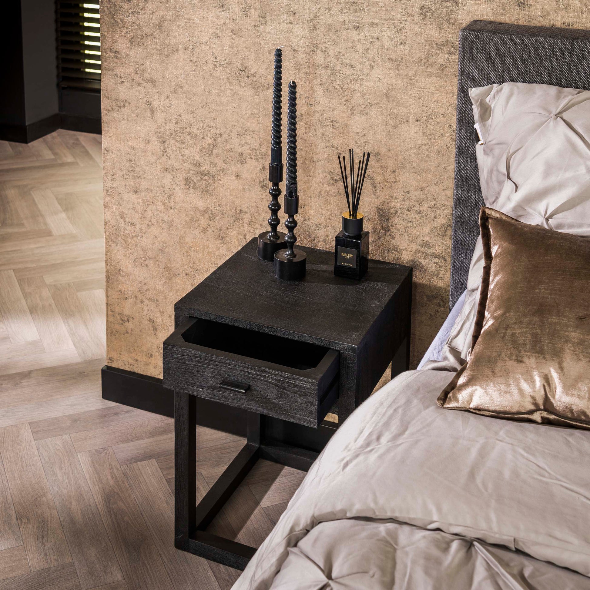 Nachtkastje Black Square 1 lade / Massief acacia zwart – afbeelding 3