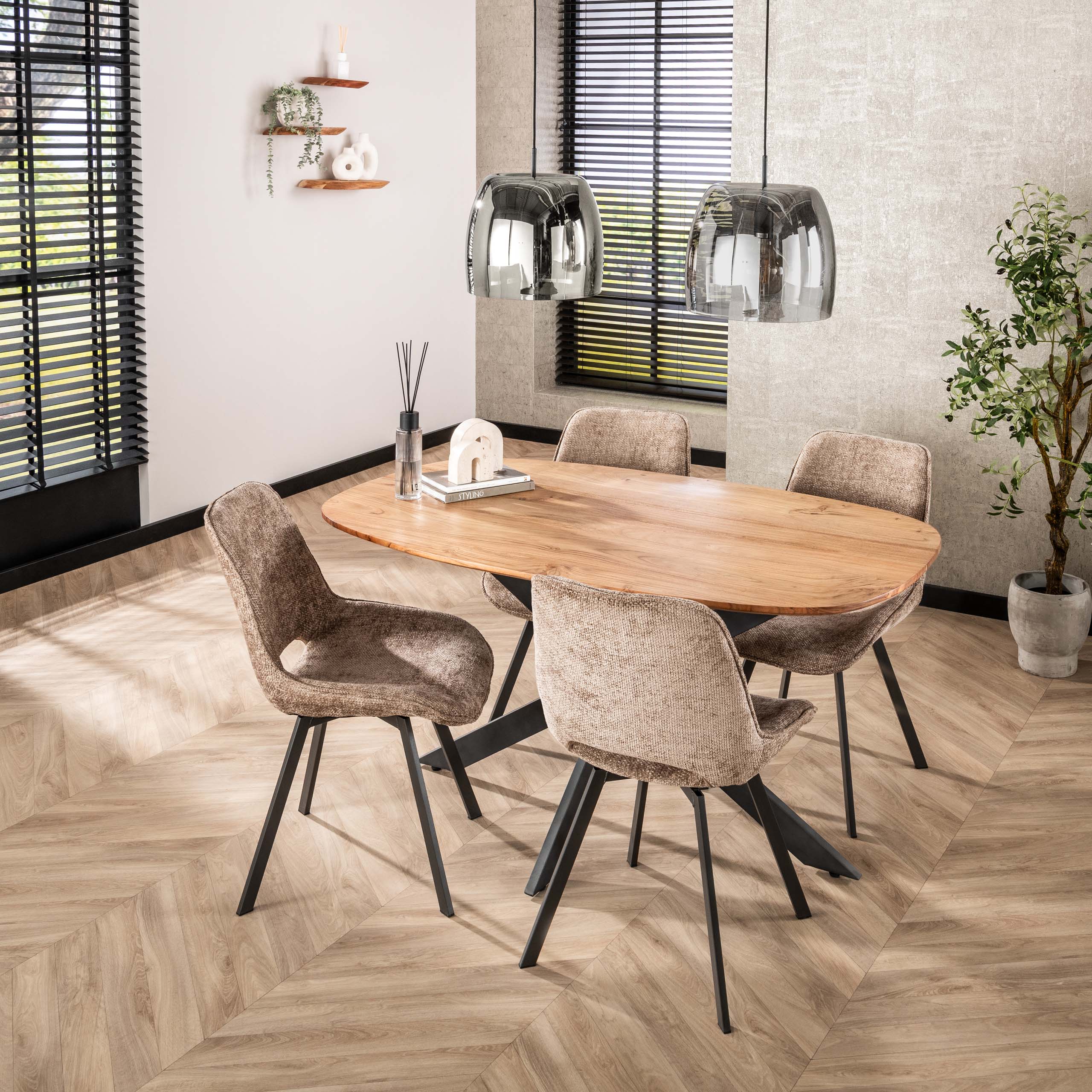 Eettafel Arhus Solid deens ovaal 150cm / Massief acacia – afbeelding 1
