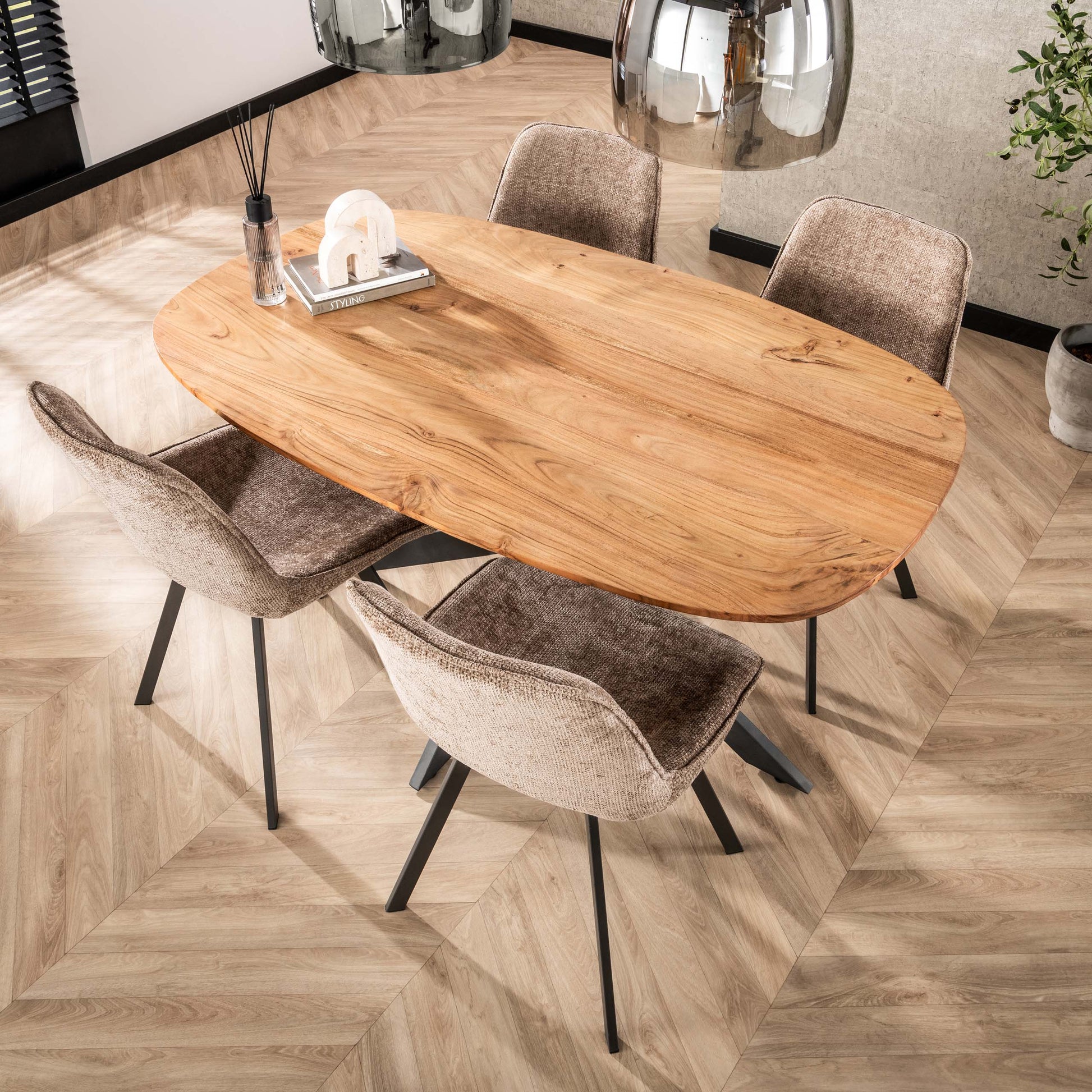 Eettafel Arhus Solid deens ovaal 150cm / Massief acacia – afbeelding 2
