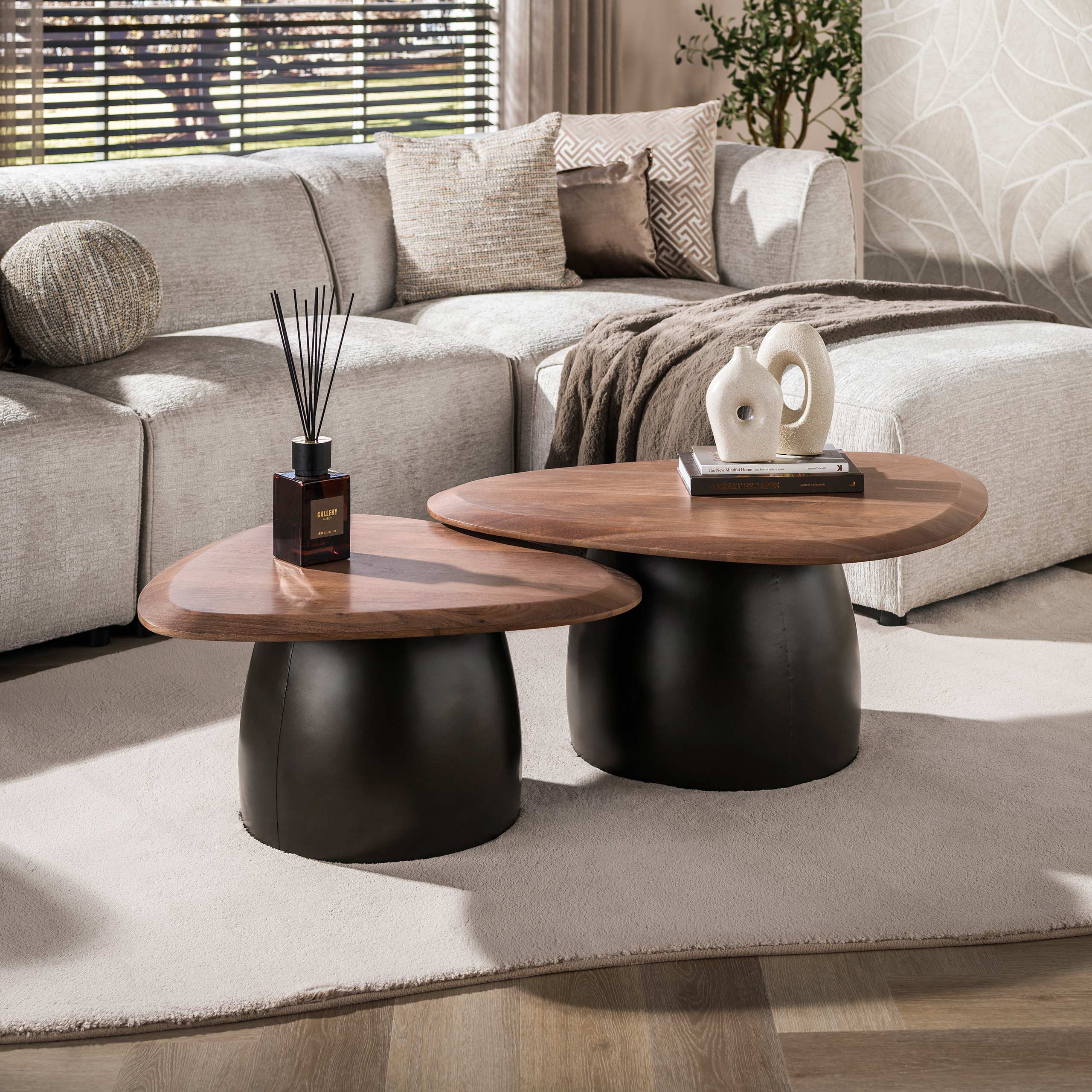 Salontafel Melta set van 2 / Massief acacia bruin – afbeelding 1