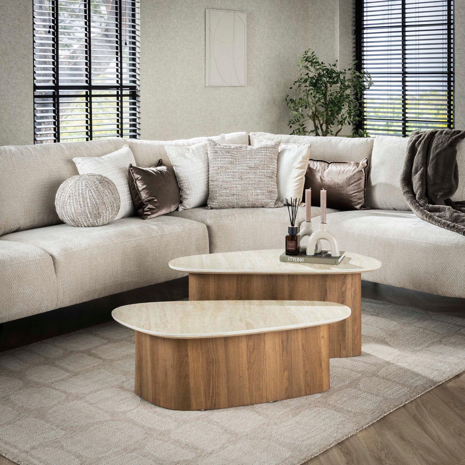 Salontafel Romano driehoekig set van 2 / Keramiek travertin – afbeelding 1
