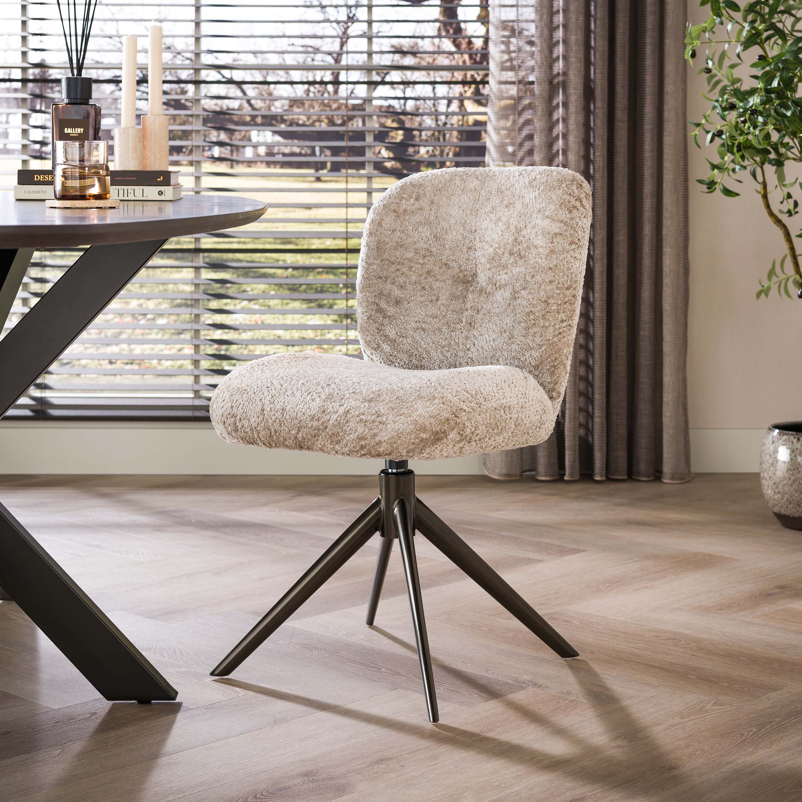 Stoel Comfort draaibaar verpakt per 2 / Alura zand-bruin – afbeelding 1