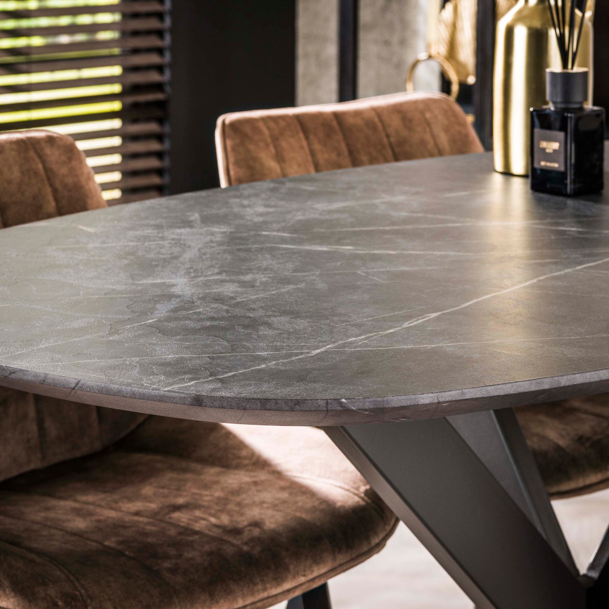 Bartafel Onyx Cross deens ovaal 140cm / 3D melamine graphite – afbeelding 4