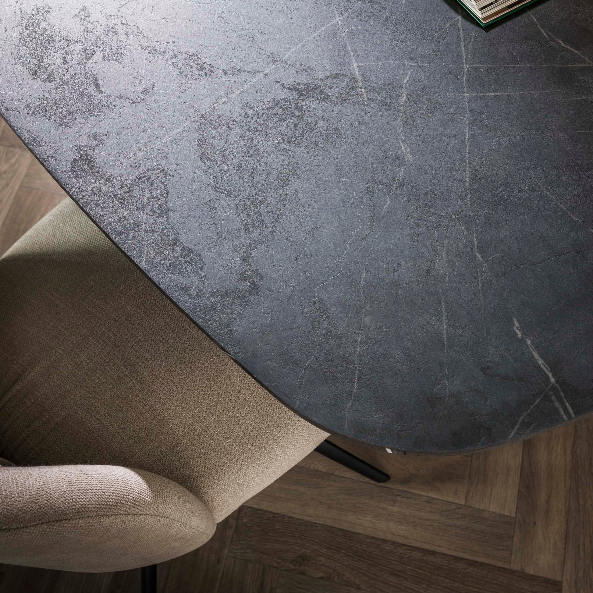 Eettafel Onyx Cross deens ovaal 180cm / 3D melamine graphite – afbeelding 5