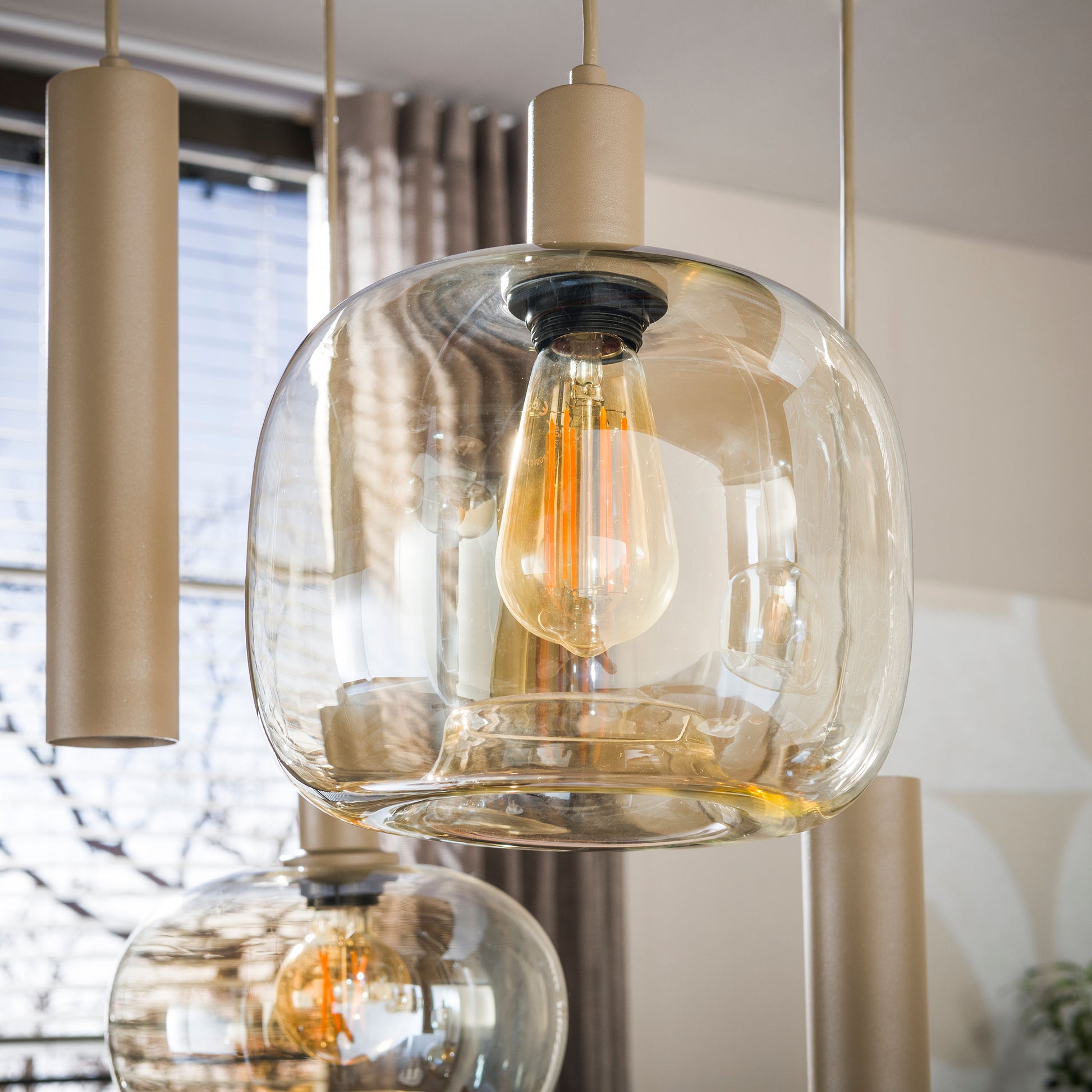 Hanglamp Serene 5+4-lichts / Beige – afbeelding 3