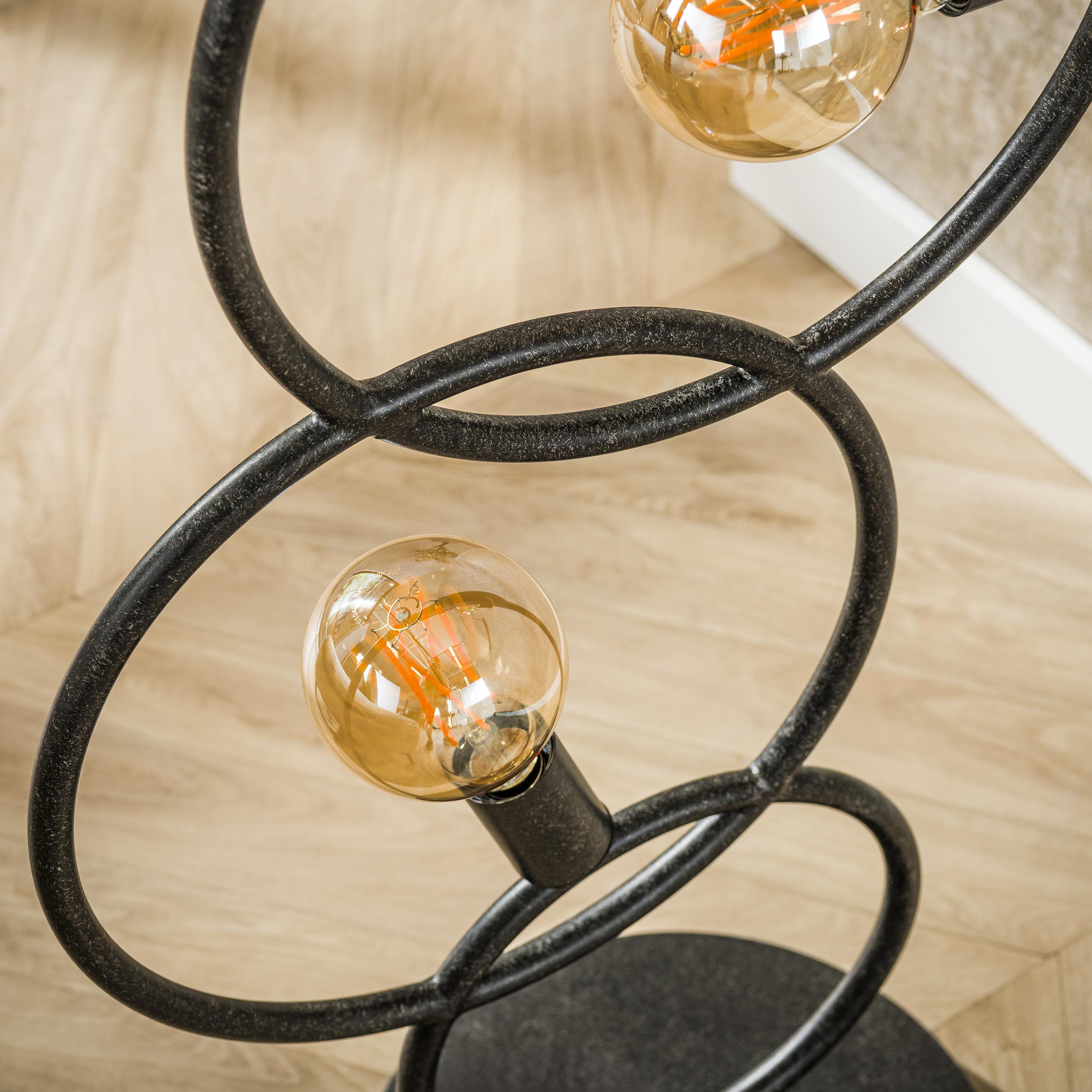 Vloerlamp Loop 3-lichts / Artic zwart – afbeelding 4