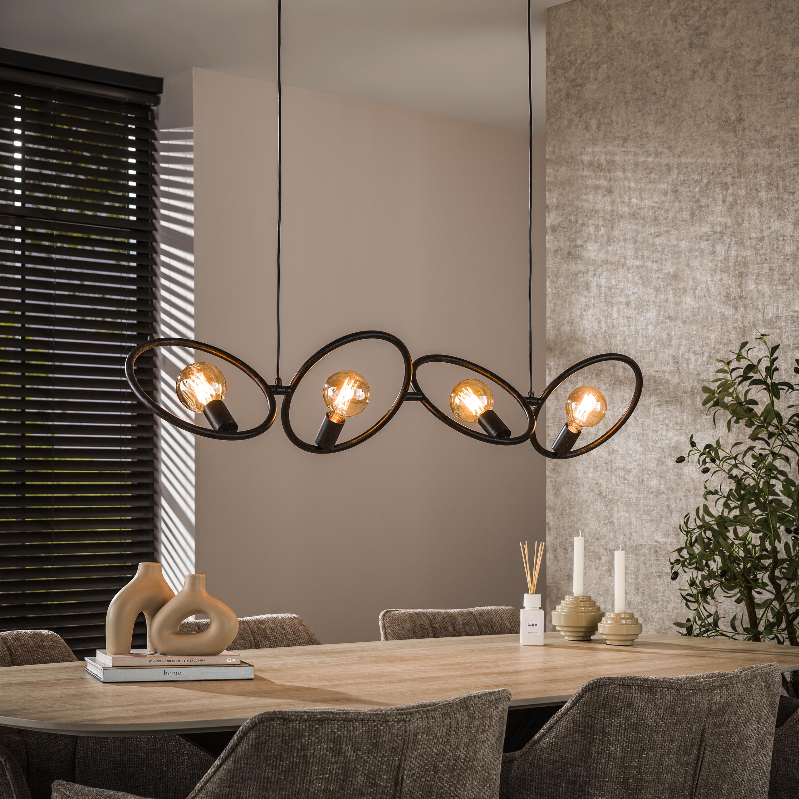 Hanglamp Loop 4-lichts / Artic zwart – afbeelding 1