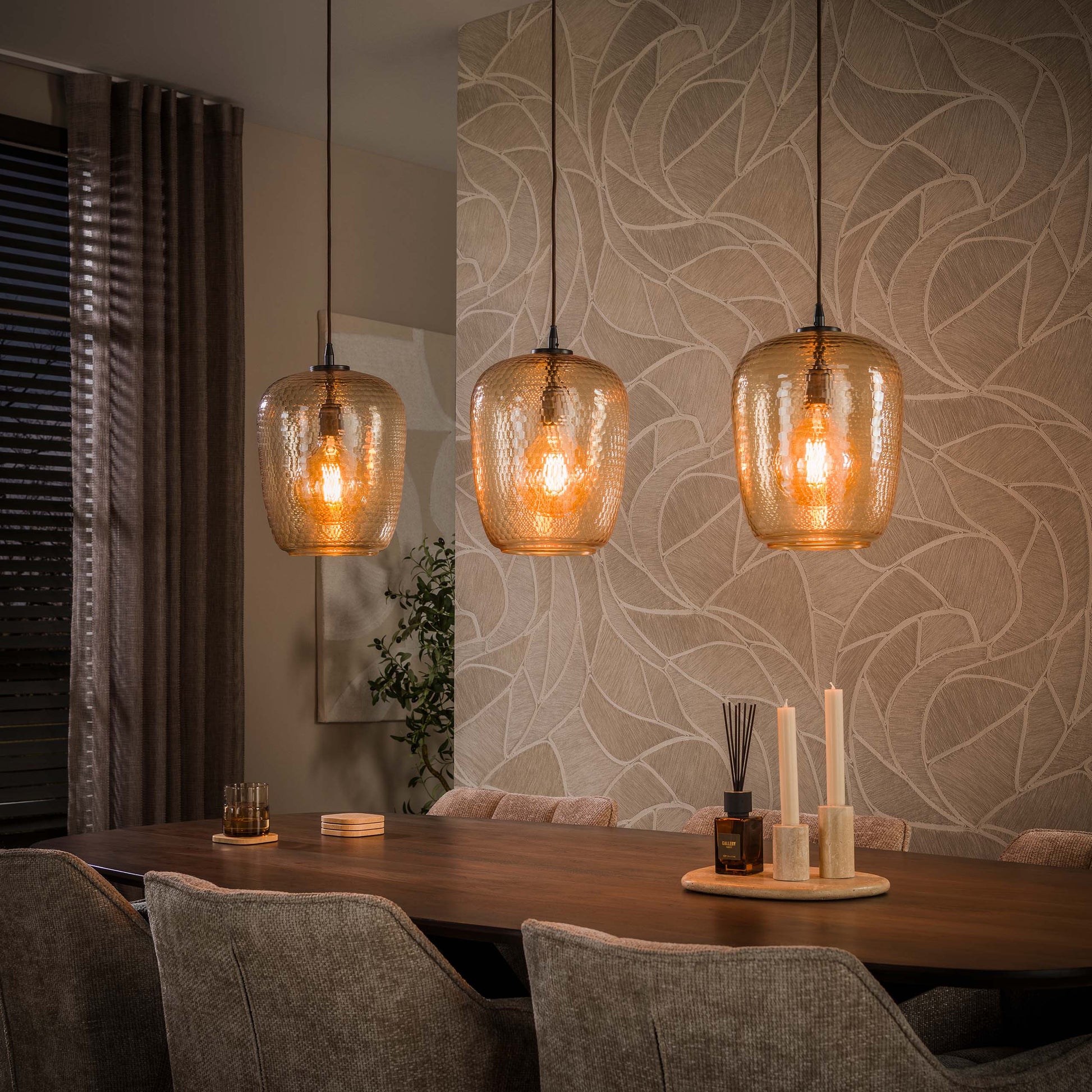Hanglamp Python 3-lichts / Amber glas – afbeelding 1
