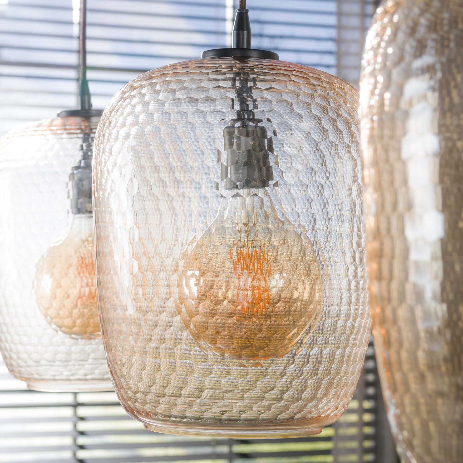 Hanglamp Python 3-lichts / Amber glas – afbeelding 4