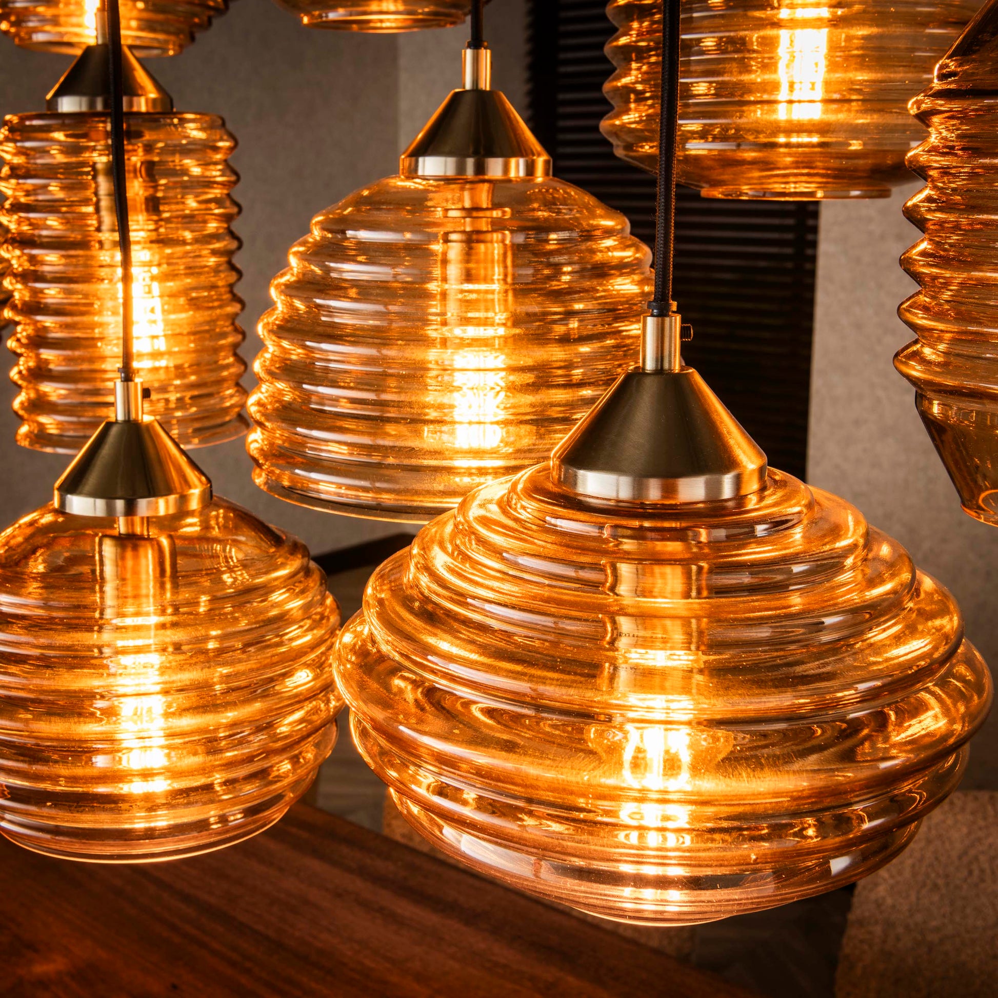Hanglamp Rib Glass 5+5+5-lichts / Amber glas – afbeelding 5