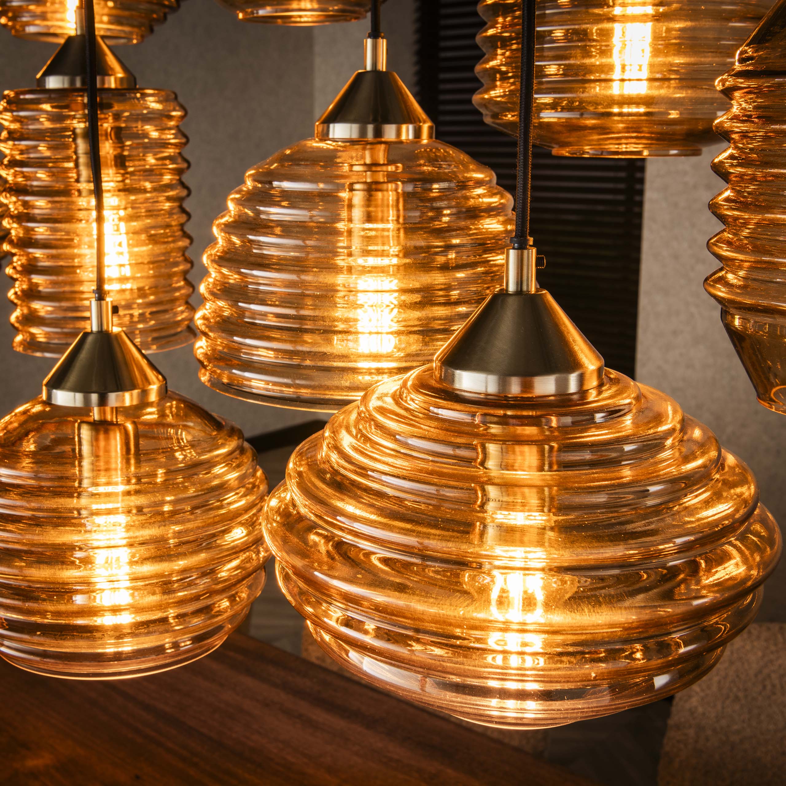 Hanglamp Rib Glass 5+5+5-lichts / Amber glas – afbeelding 5