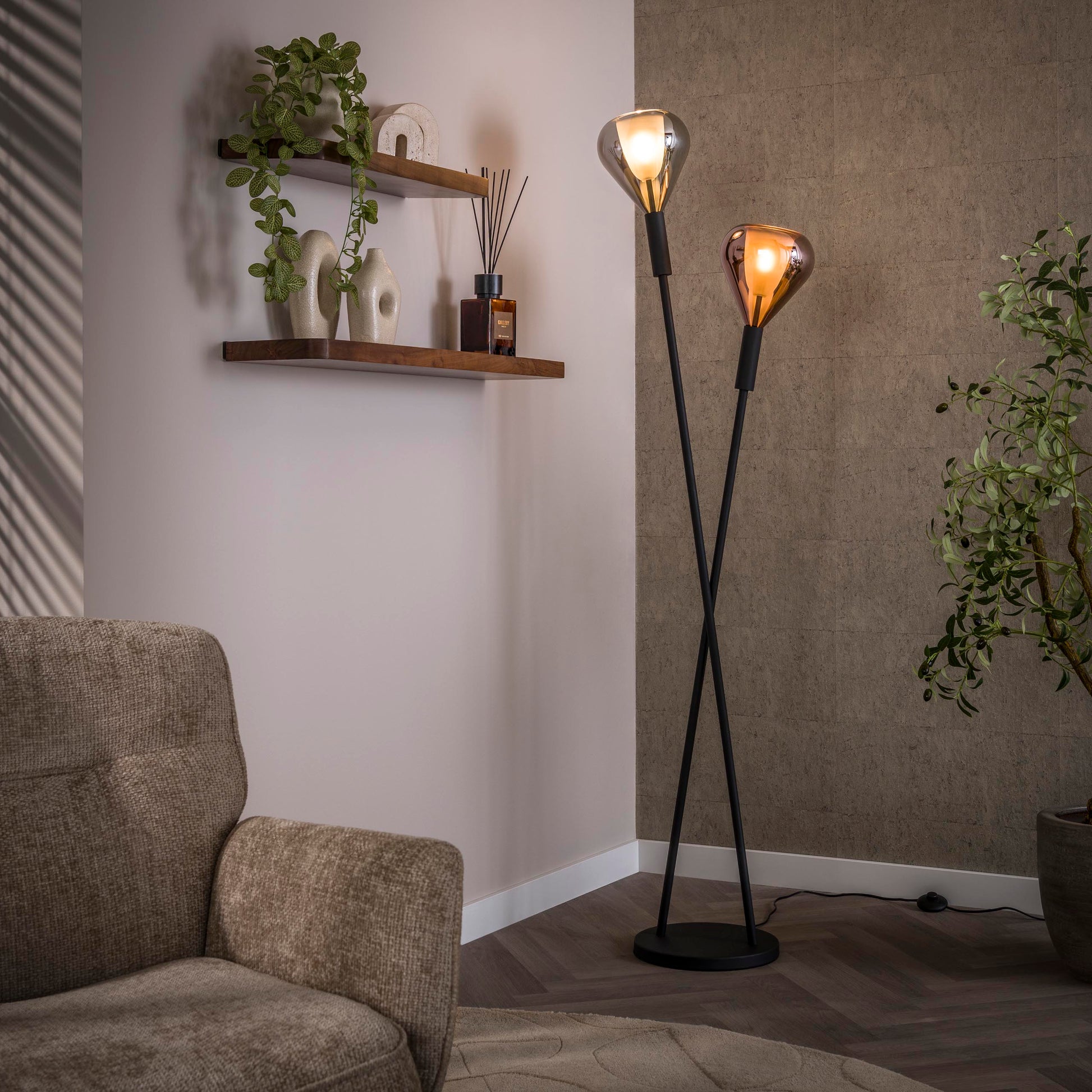 Vloerlamp Wings 2-lichts / Zwart – afbeelding 1