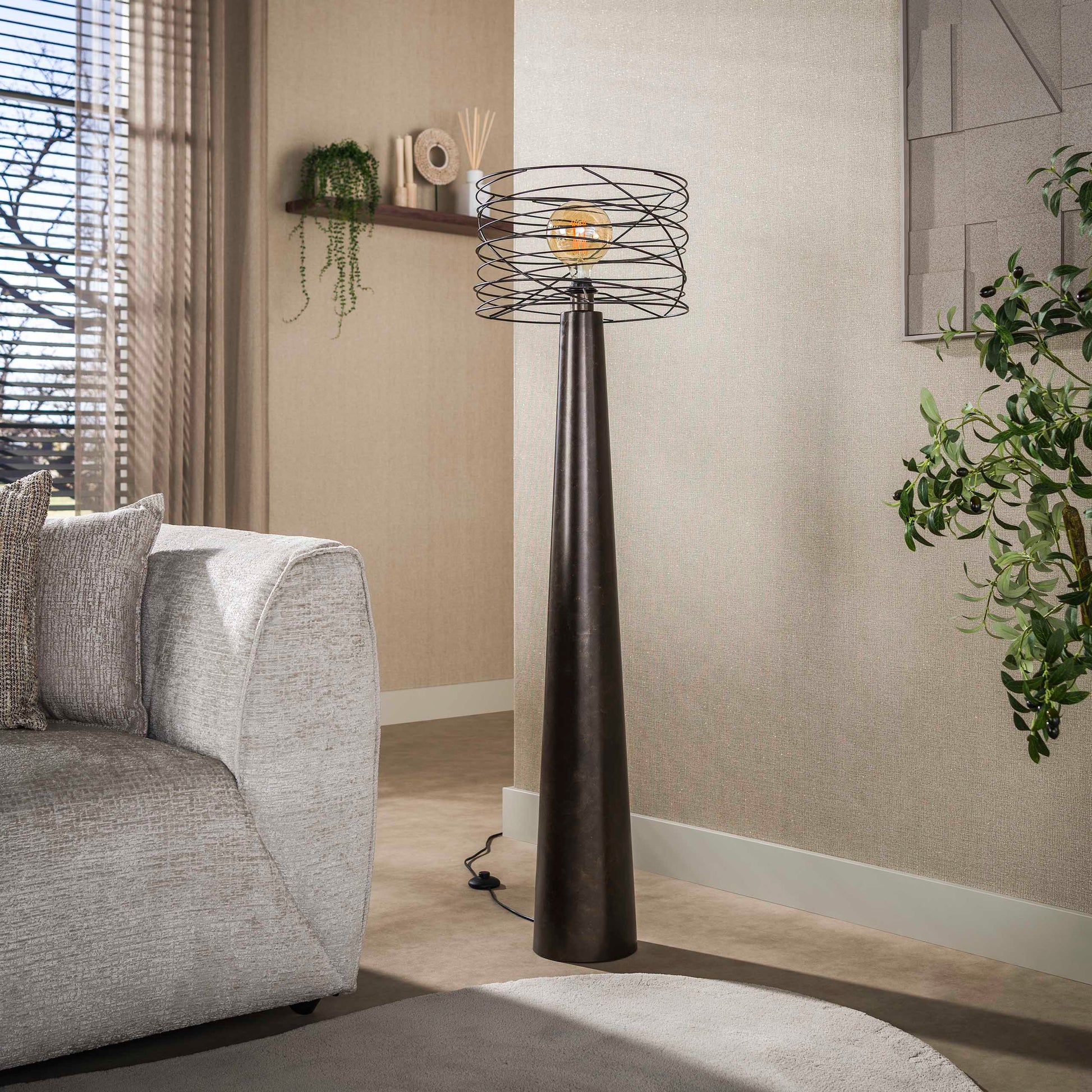 Vloerlamp Curl 1-lichts / Urban bruin – afbeelding 2