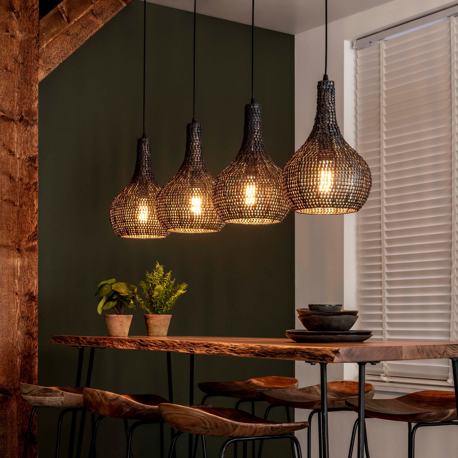 Hanglamp Armor Cone 4-lichts / Zwart bruin – afbeelding 1