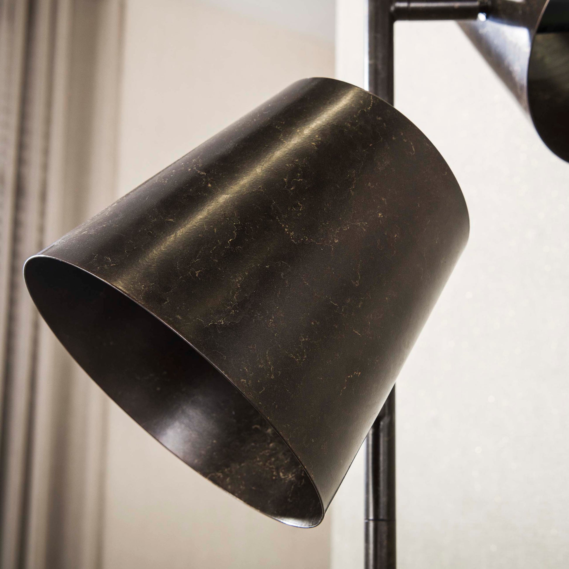 Vloerlamp Kinetic 3-lichts / Urban bruin – afbeelding 3