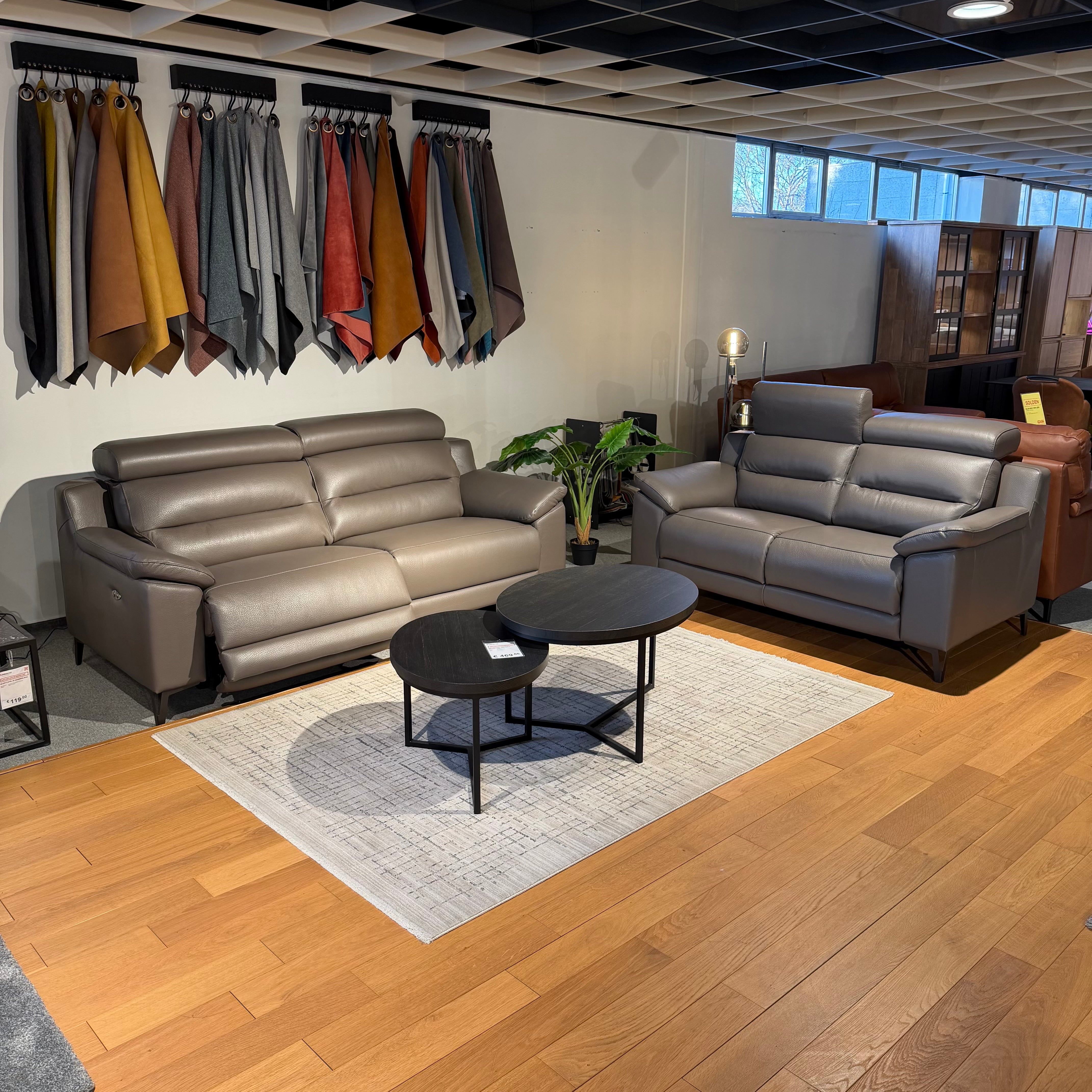 Salon Togo in extra dik leder