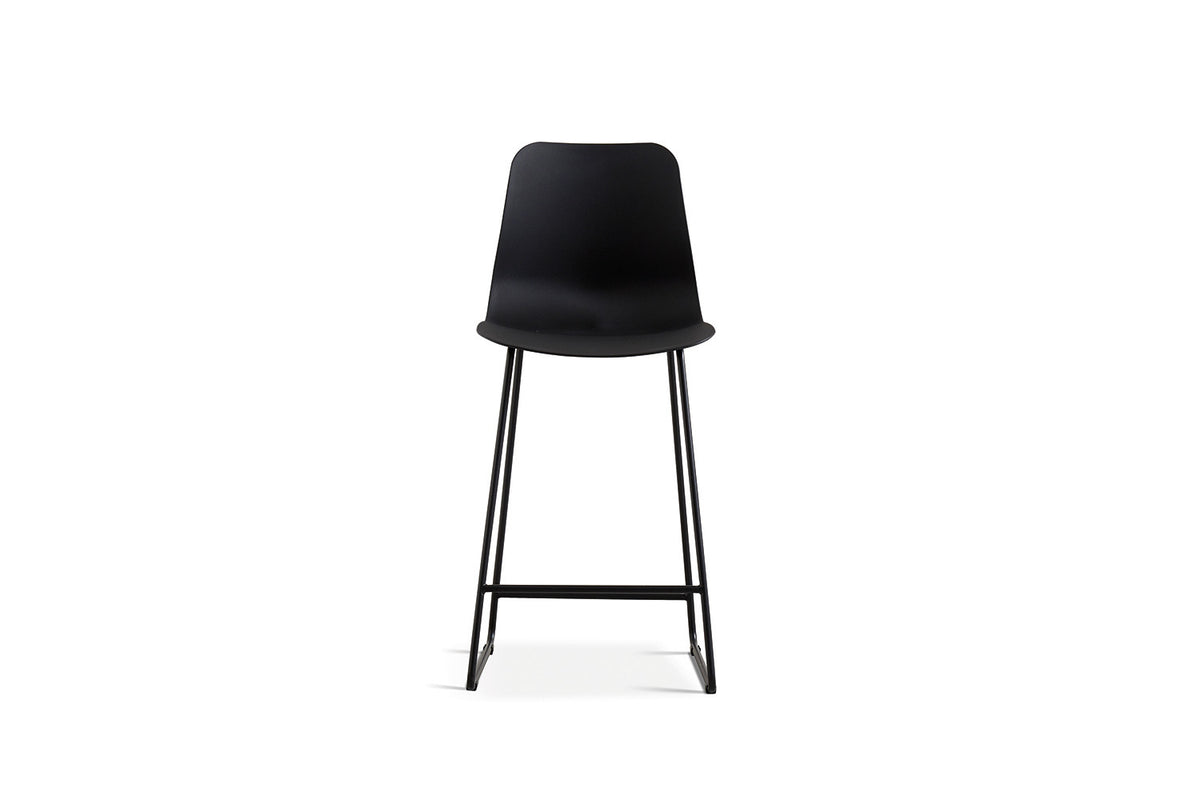 Counterstoel Marie PP Zwart – breedte 51 cm, diepte 44 cm en hoogte 100.5 cm – aanzicht 4