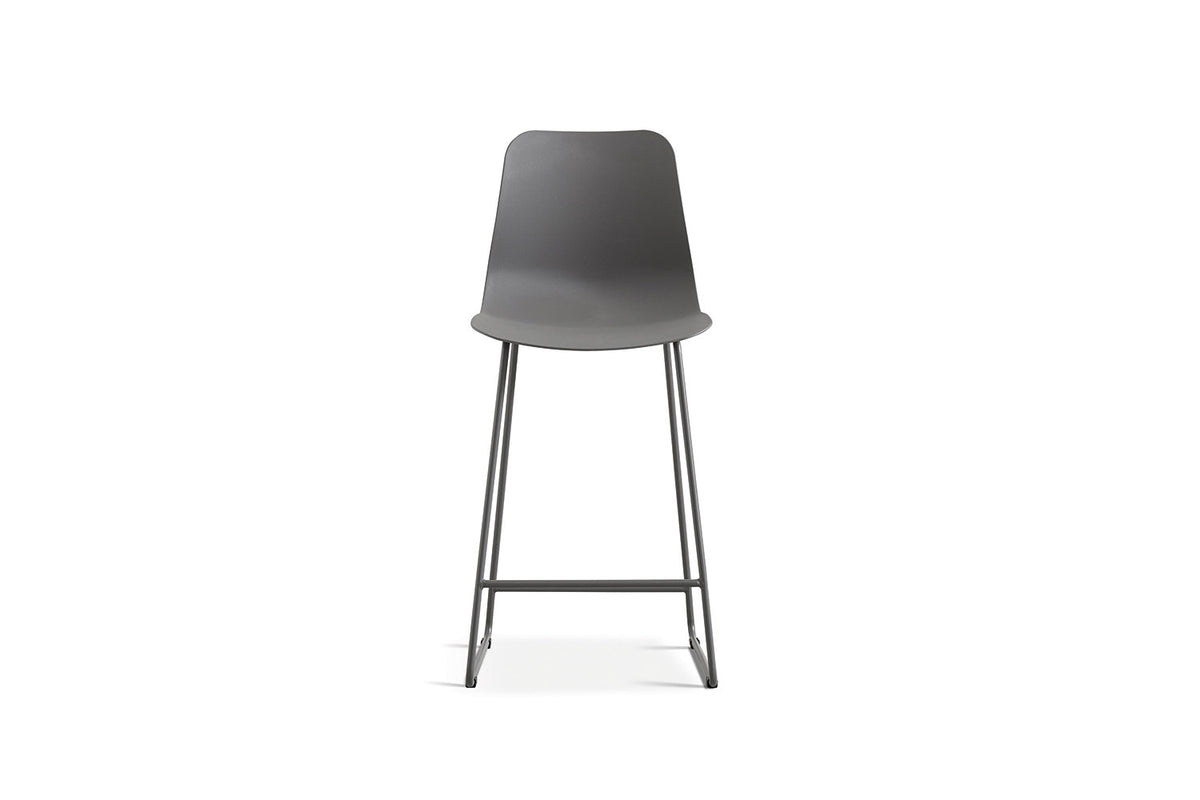 Counterstoel Marie PP Grijs – breedte 51 cm, diepte 44 cm en hoogte 100.5 cm – aanzicht 4