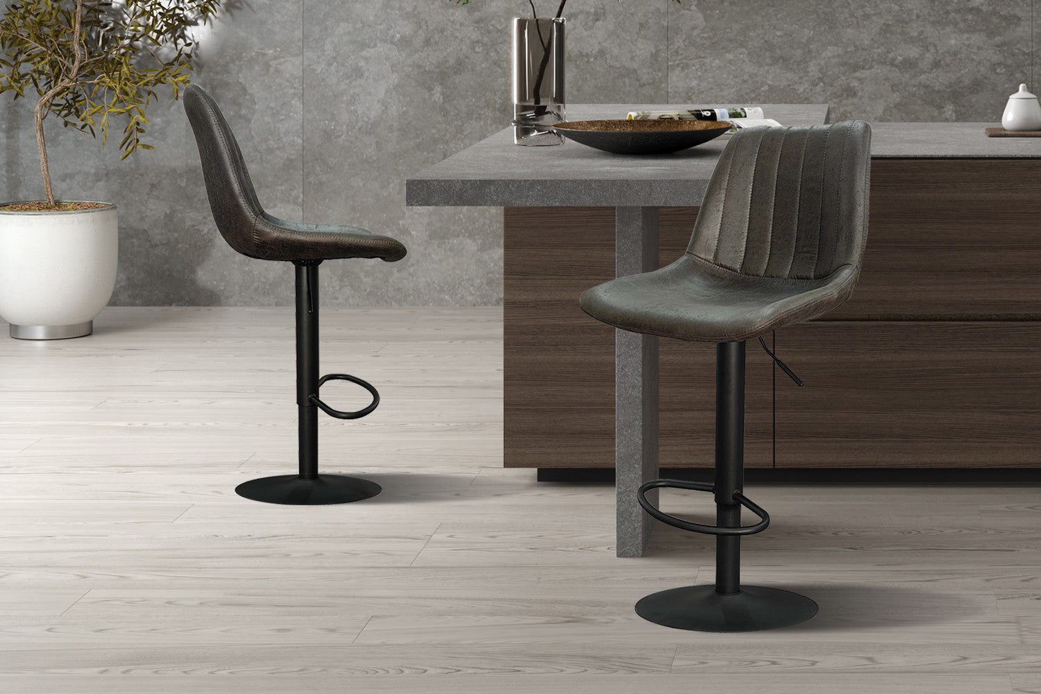 Barstoel 'Barcelona' PU Ote Topper 05 Donkerbruin – Rousseau 5580-1