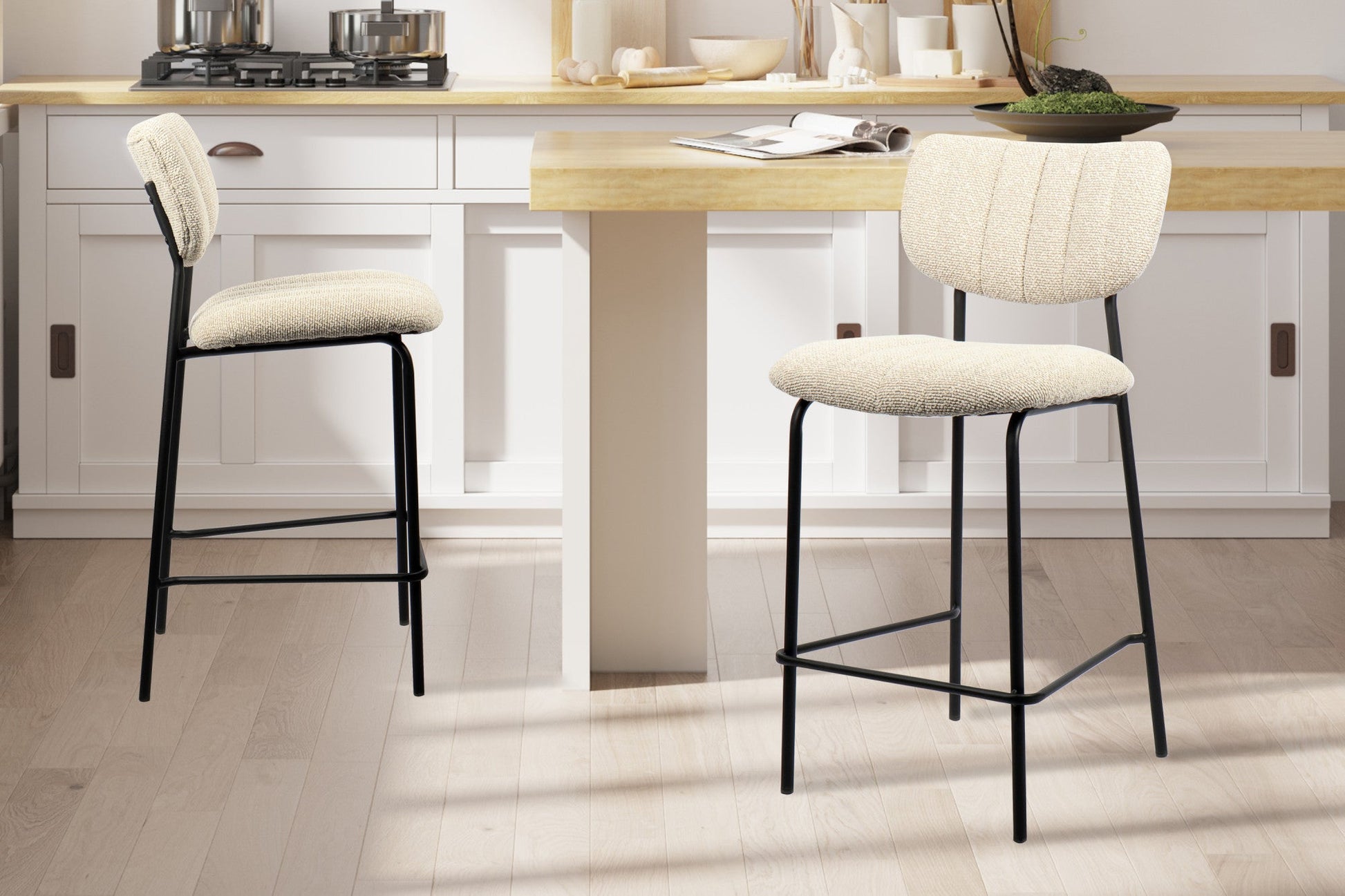 SALE - Counterstoel 'Antura' Stof Ote Lisa 110 Beige – Rousseau 5635-2