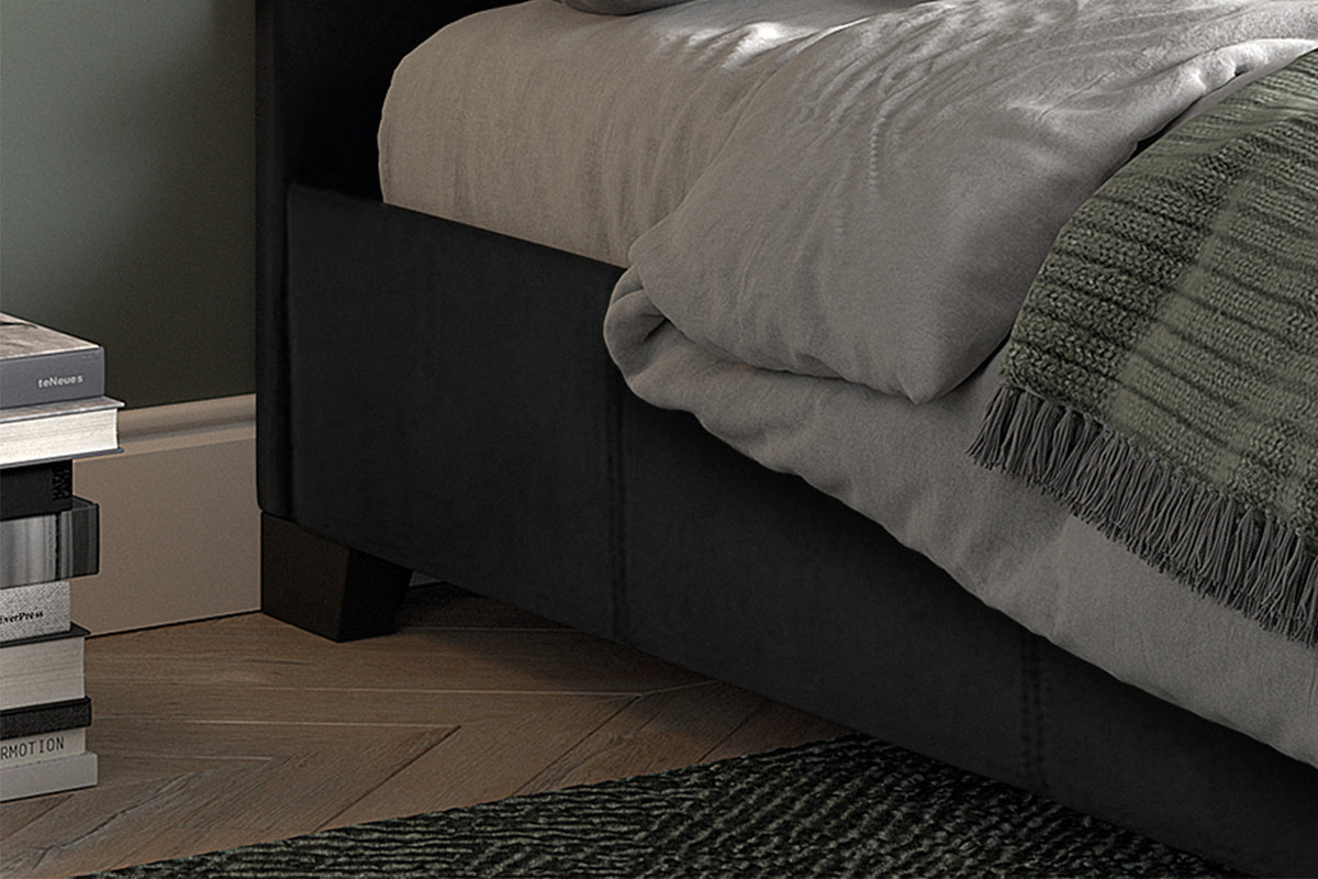 Bed Roma 140x200 met lattenbodem PU Zwart – aanzicht 3