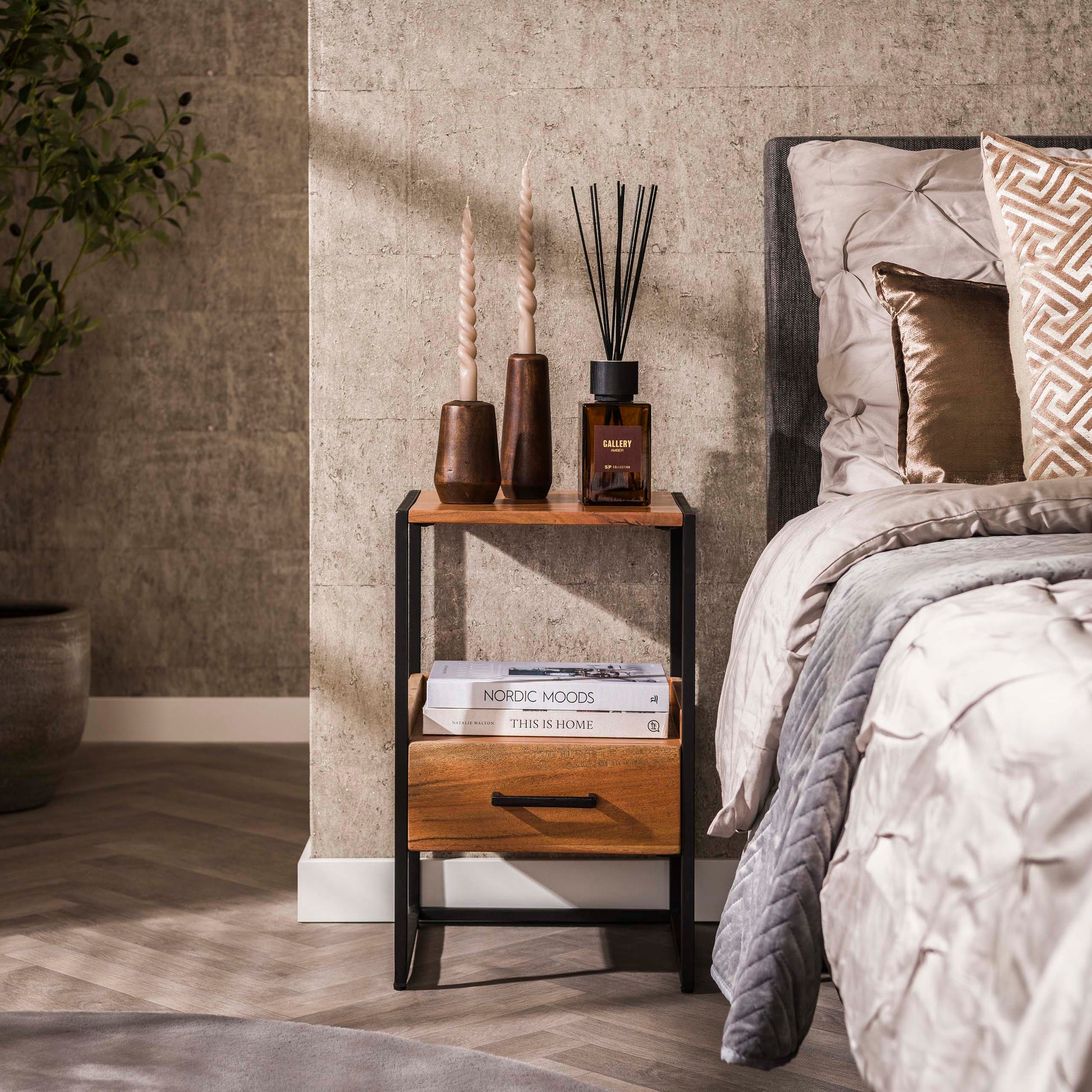 Nachtkastje Niche XS 1 lade / Massief acacia – afbeelding 1