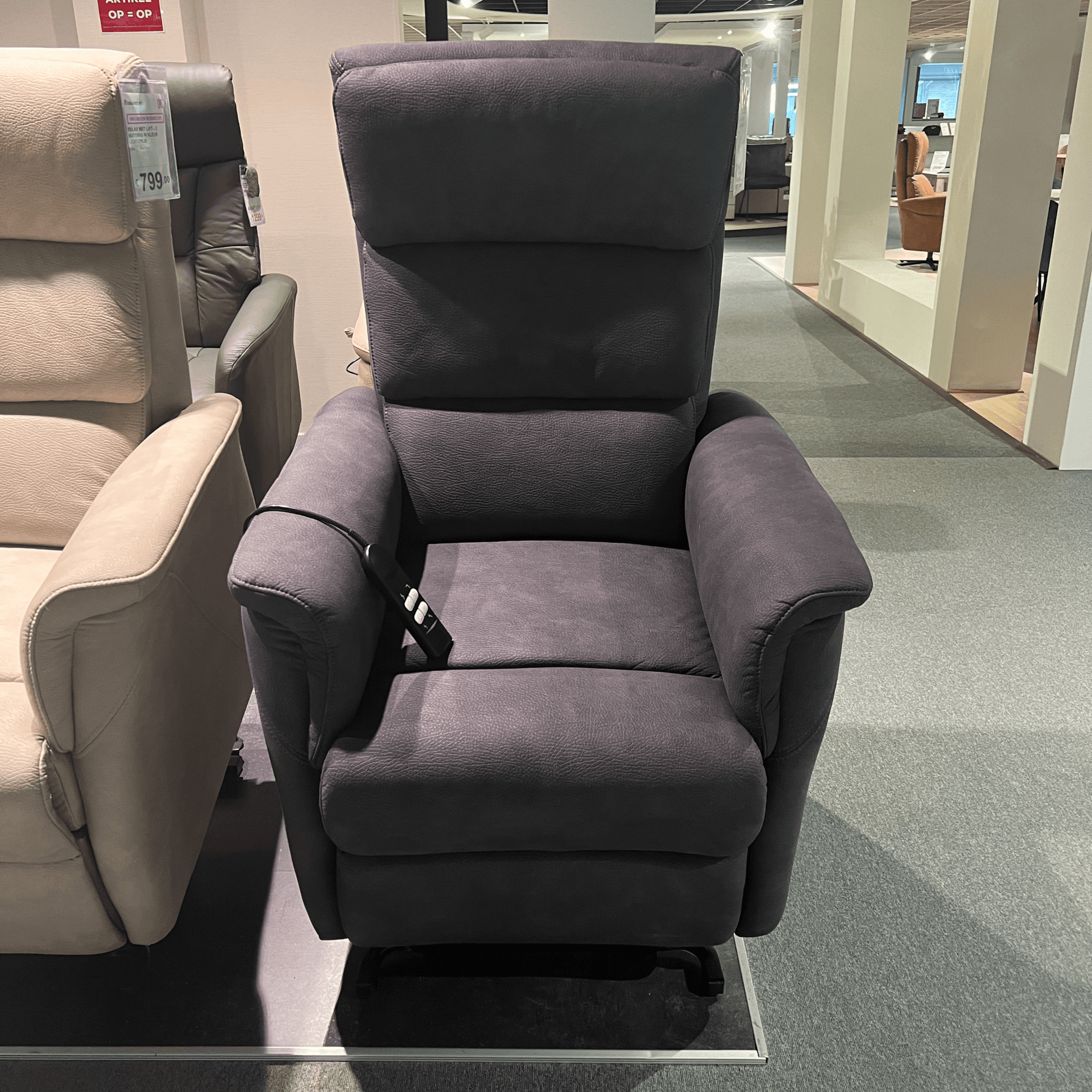 Relax Alma stof donkergrijs - Relax - Meubelen Robbrecht